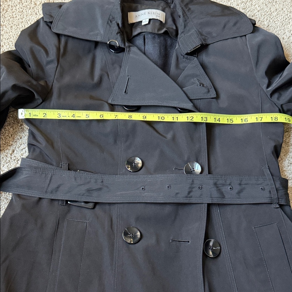 Anne Klein Trench Coat Lined Doube Breasted Belted Black Size S Classic - Picture 12 of 14